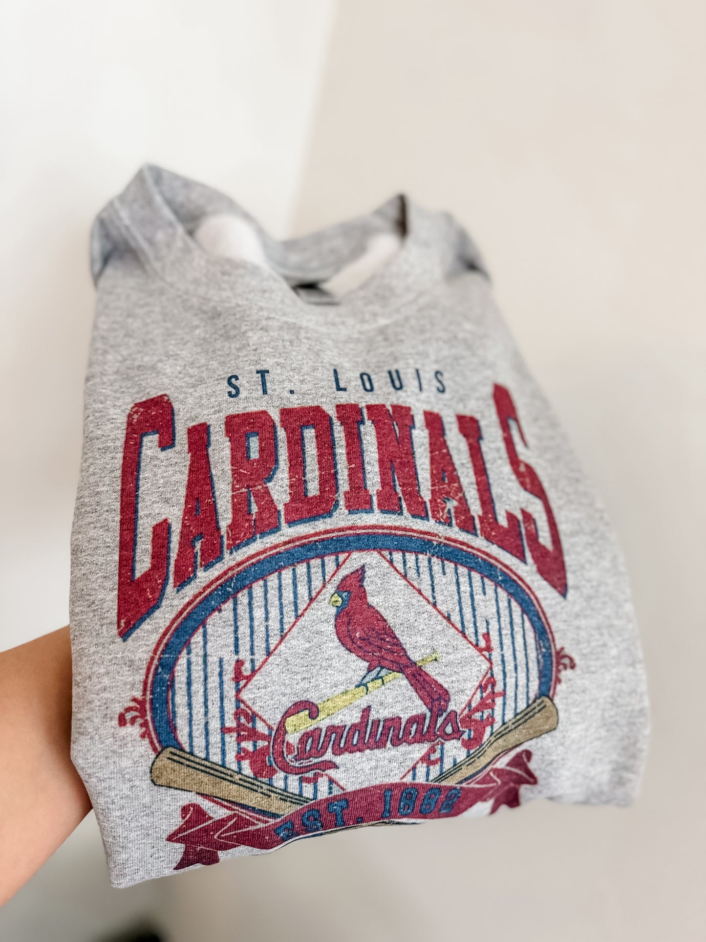 st louis cardinals distressed