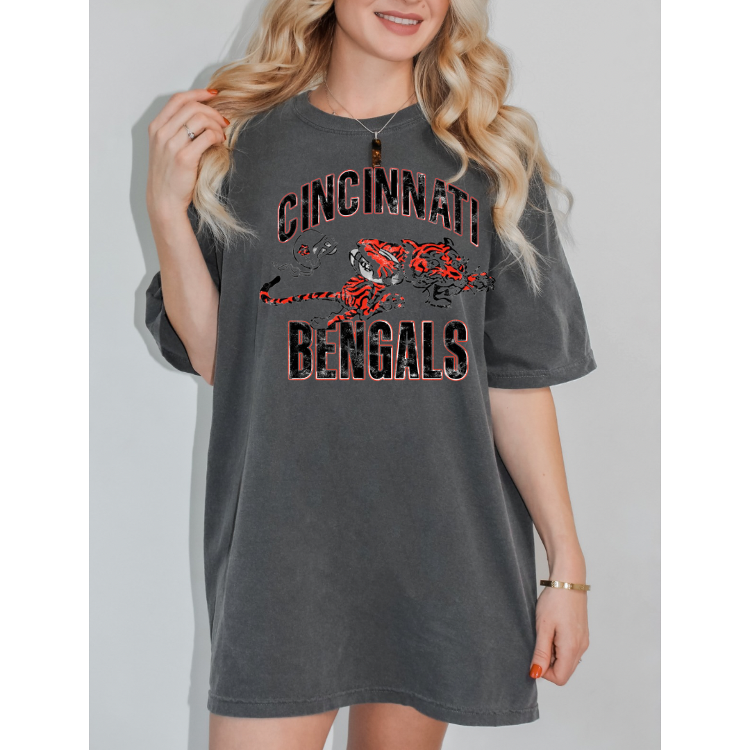 vintage bengals distressed tshirt