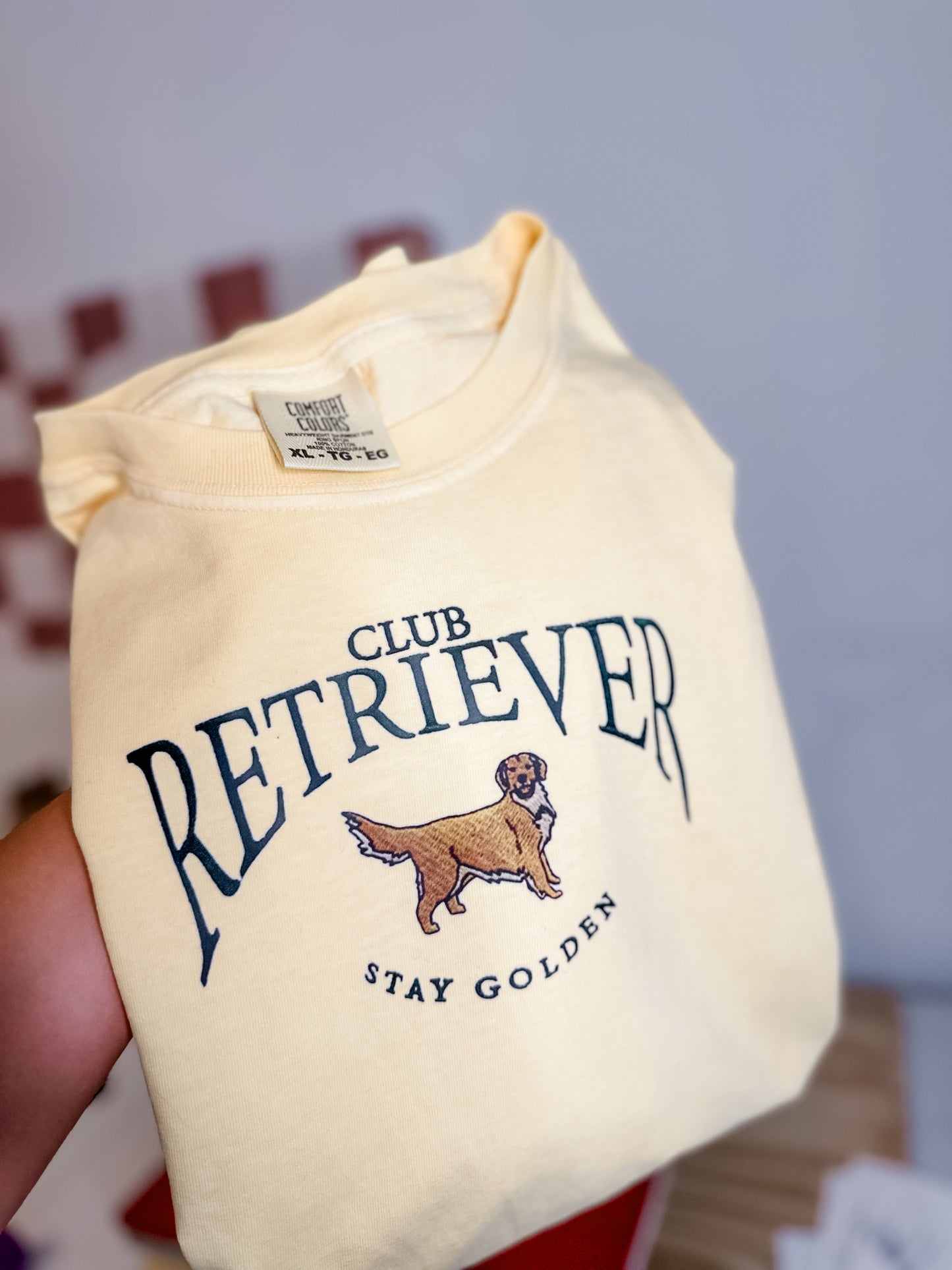 club retriever tshirt